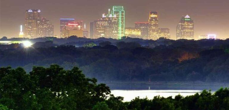 Dallas skyline at night